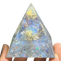 Orgonitová pyramída - Krištáľový lotosový kvet